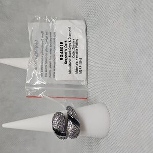 Untamed Collection Size 7